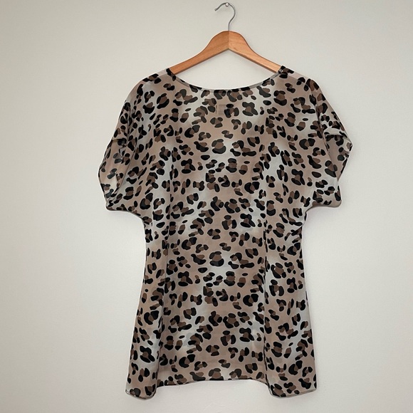 Show Me Your MuMu Cheetah Top - Picture 4 of 5